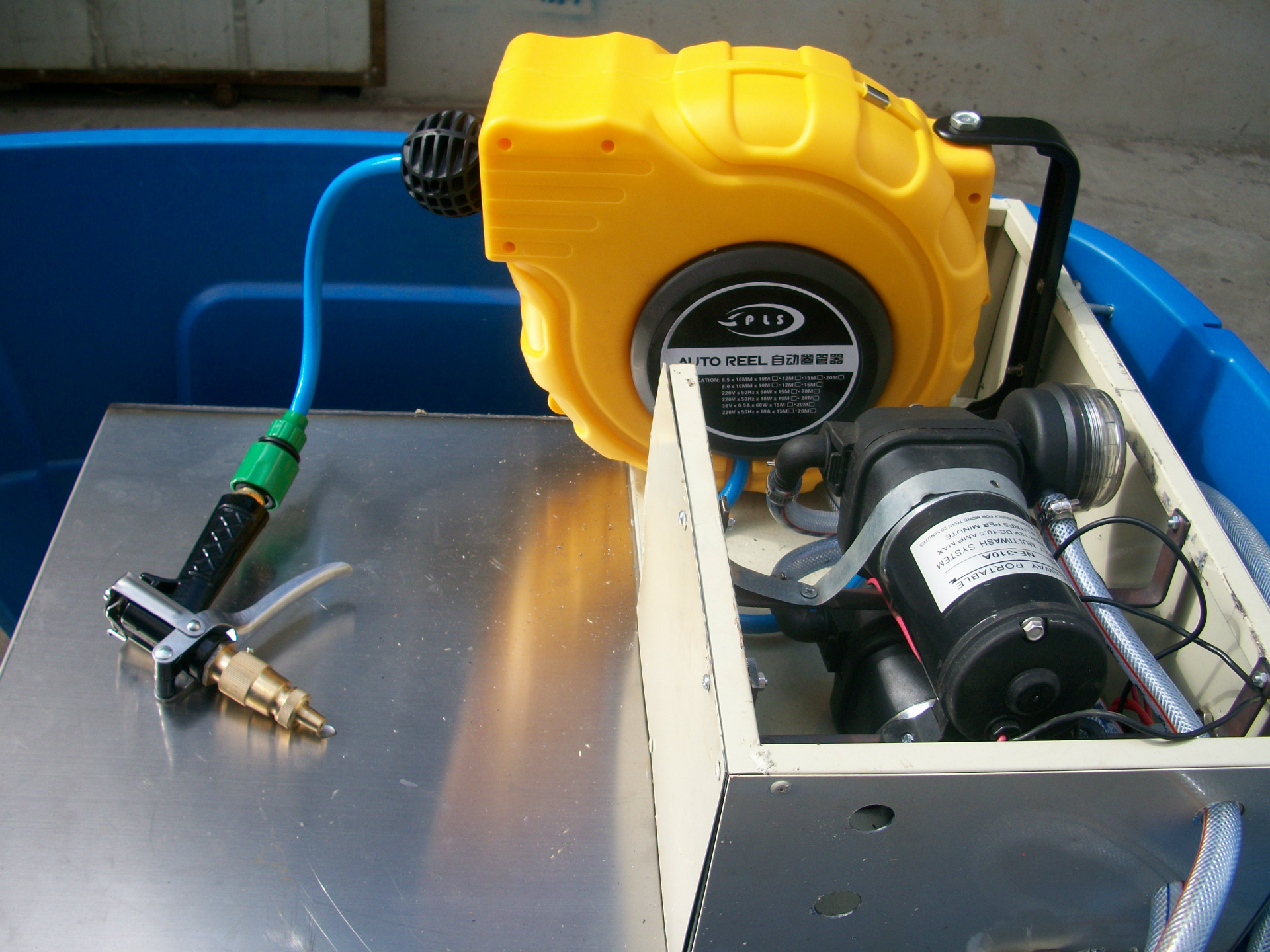 专业生产社区上门洗车机 上门洗车微水洗车设备 商用洗车设备