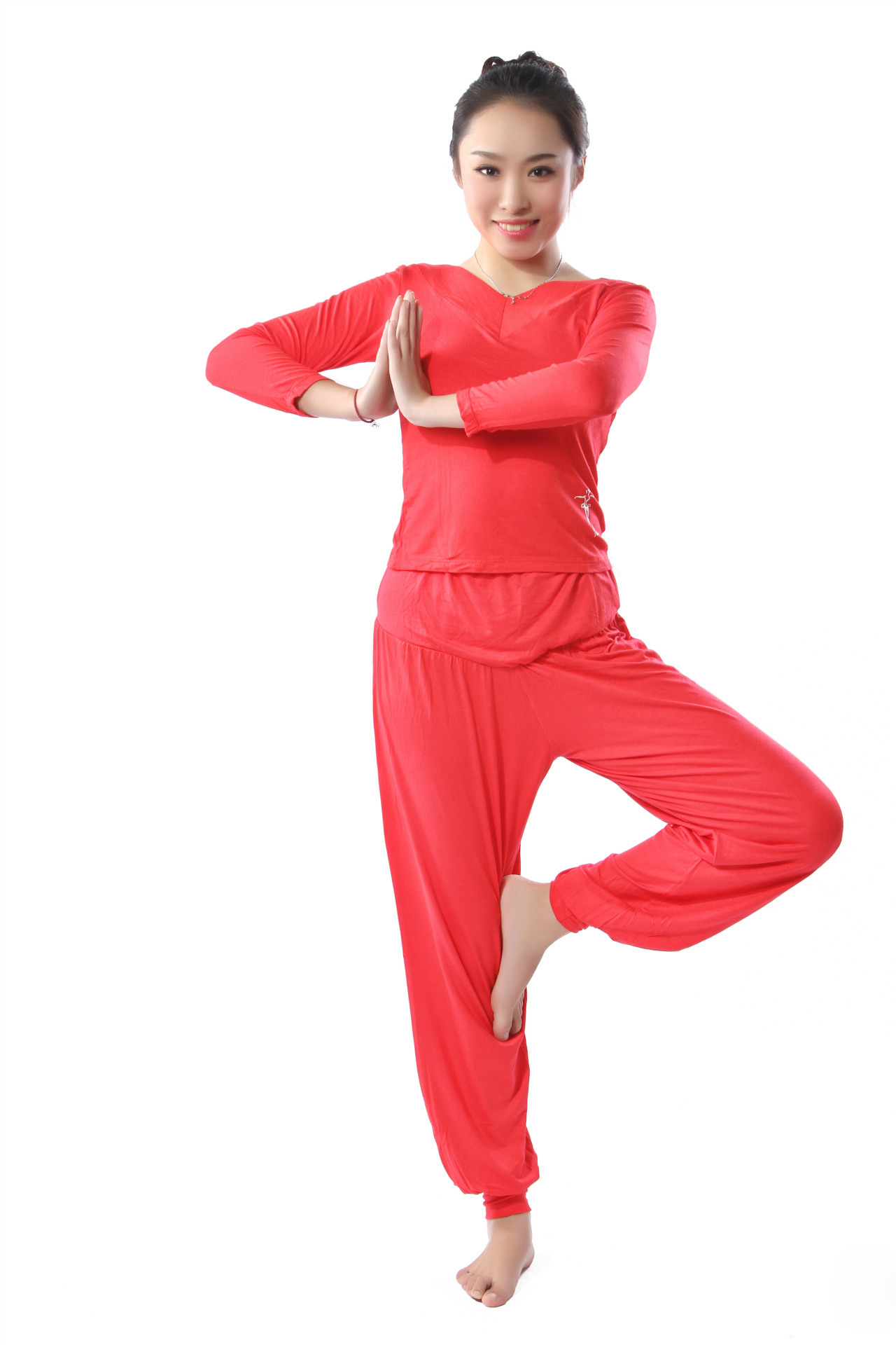 热销拉丁舞服装 拉丁舞演出服 女士拉丁舞练功服 拉丁舞长袖上衣