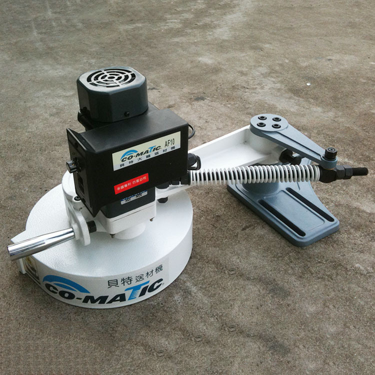 木工机械台湾贝特af10带锯送料器木工送材机木材推送机单轮送料器