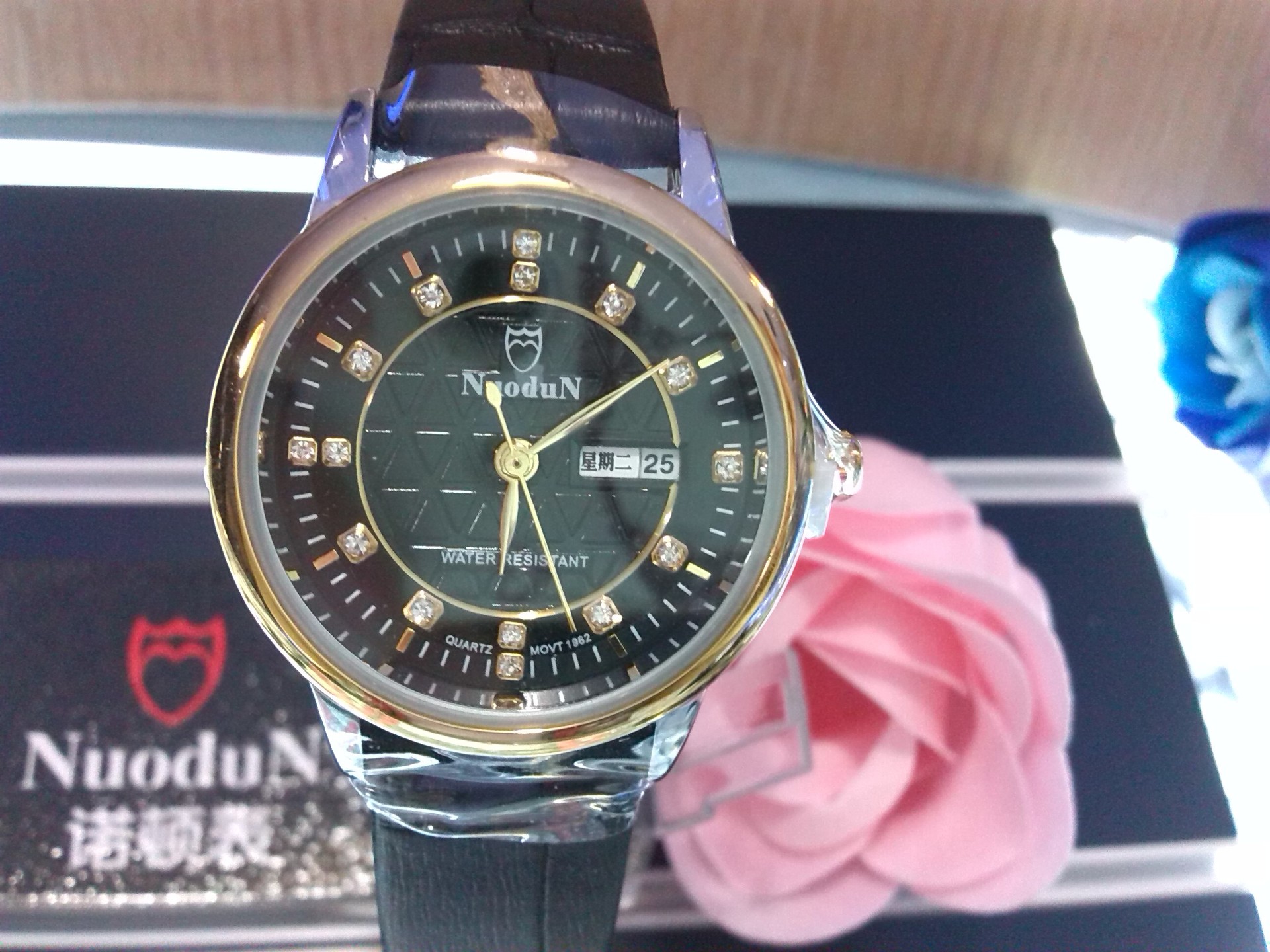 批发男女情侣款手表正品诺顿皮带表真皮防水西铁城机芯一件代发