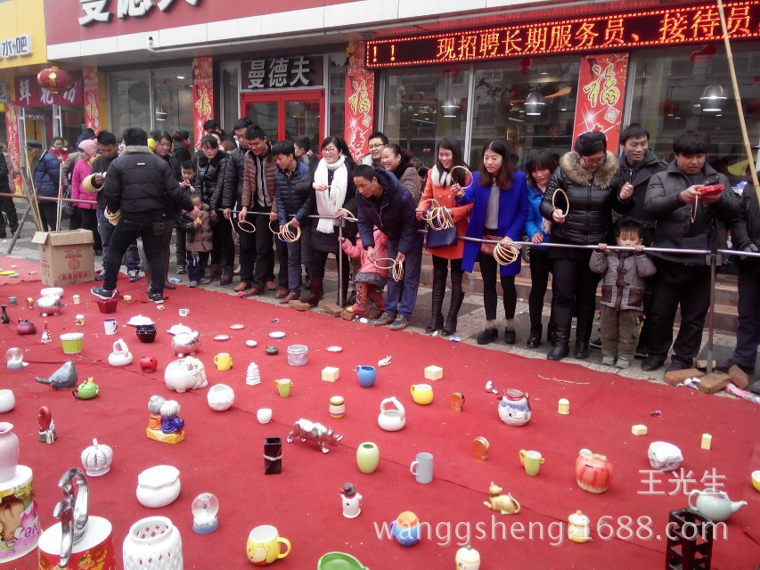 新款套十小动物摆件套圈货 一箱360个 单价0.8元一个