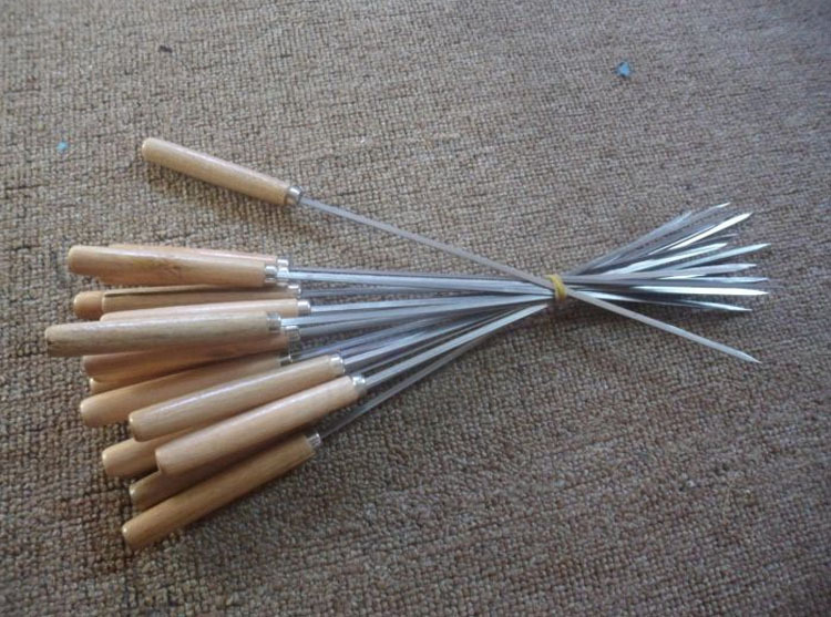 烧烤工具 烧烤羊肉串签子木柄烧烤针不锈钢烧烤叉钎子扁铁签铁钎