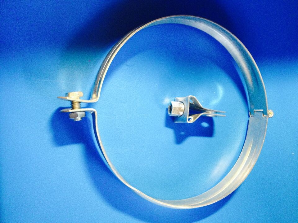 100灯笼卡 灯笼吊卡 灯笼抱箍 灯笼管卡 吊管 吊卡 卡箍