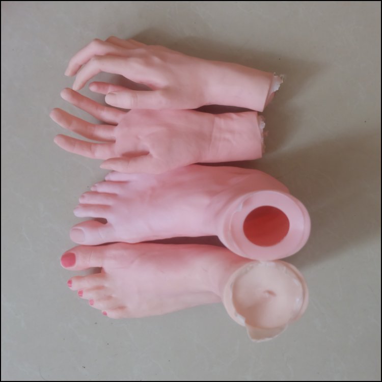 现模生产 充气娃娃仿真娃娃真人比例手脚配件