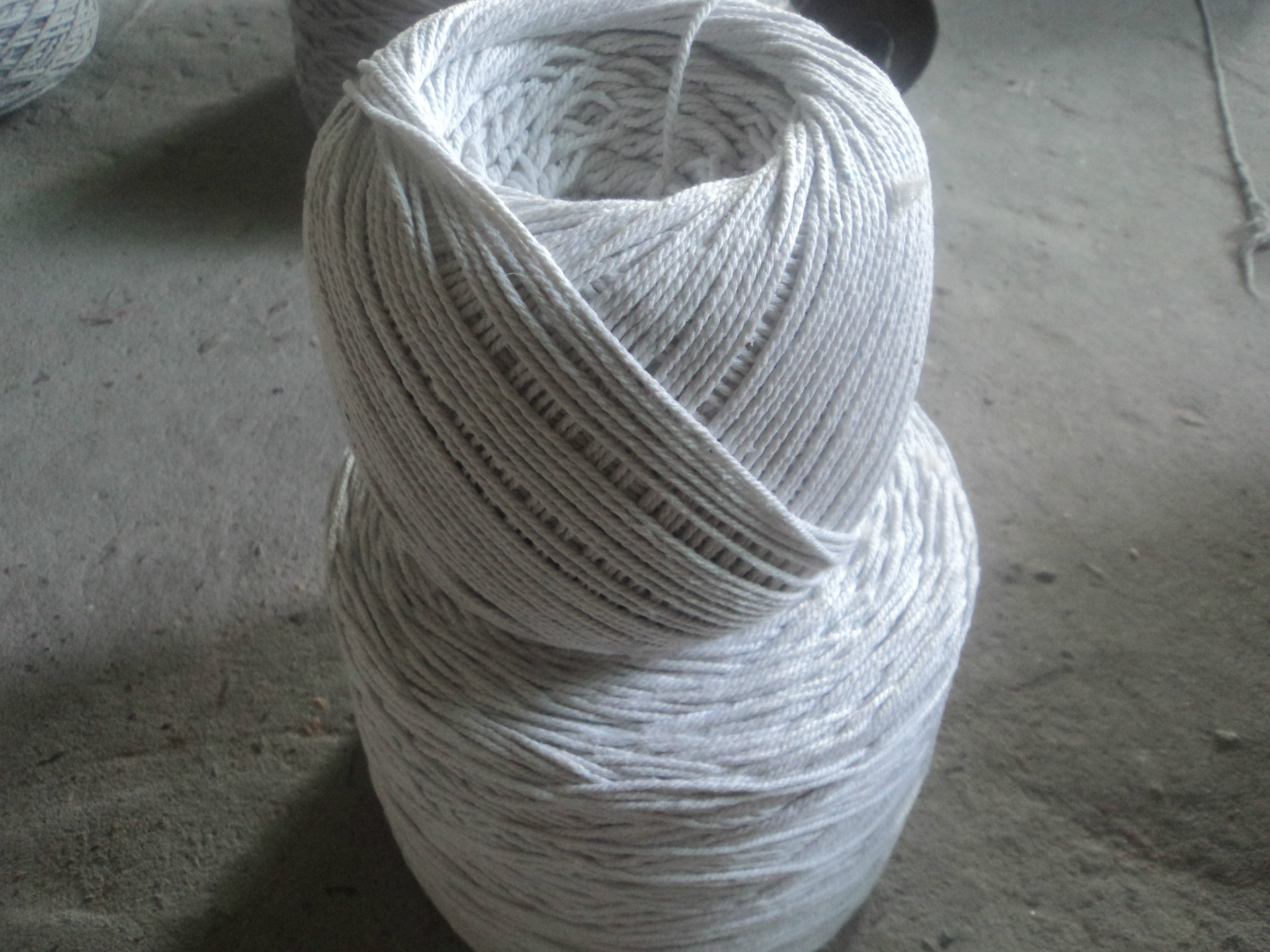 供应米色包边绳滚边绳嵌绳3*3