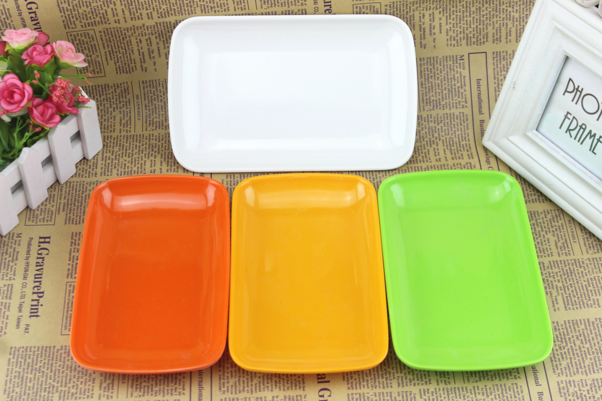 彩色碟子密胺碟塑料盘子长方盘仿瓷餐具汤盘菜碟肠粉碟寿司盘