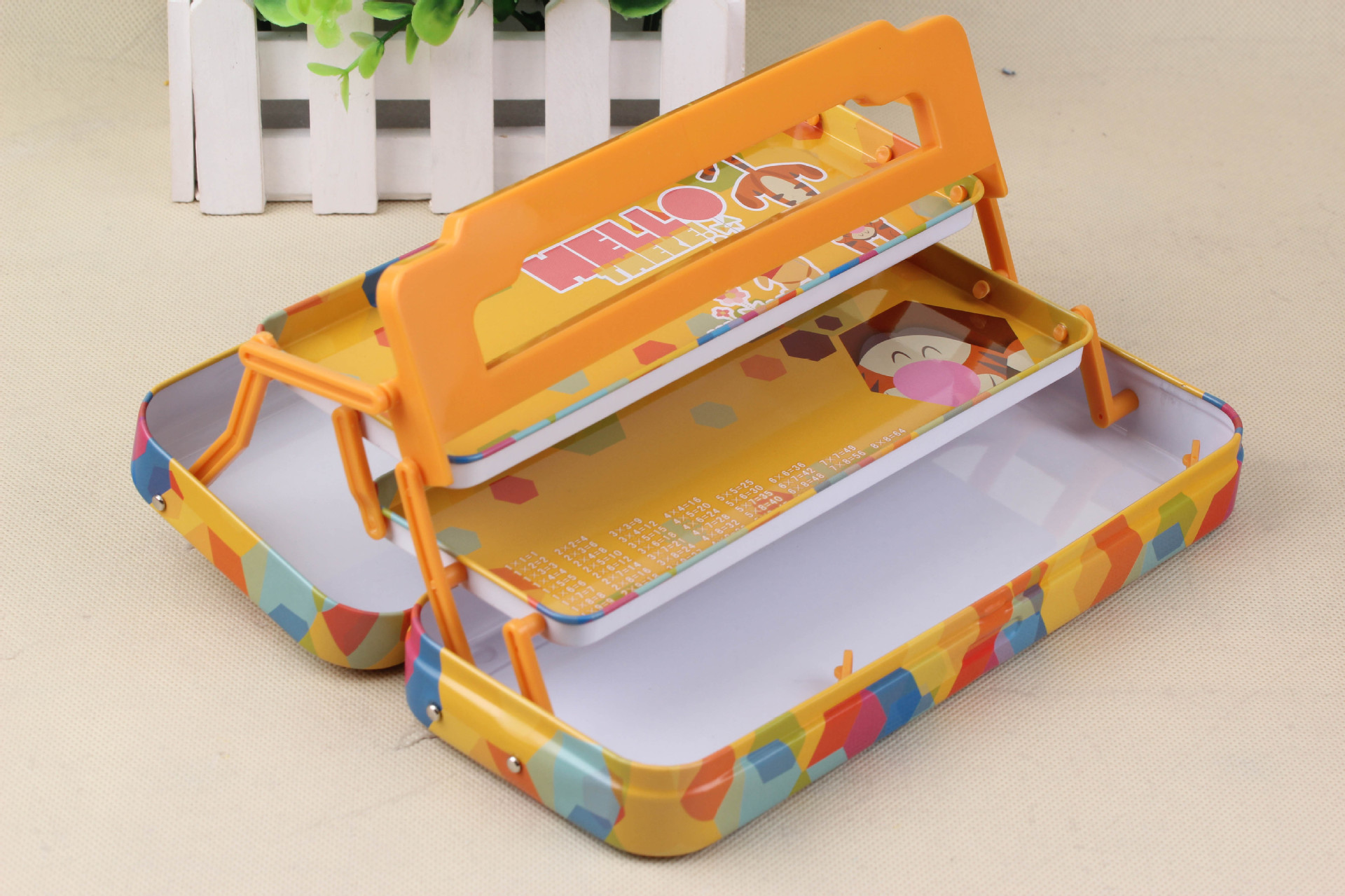 真彩迪士尼 591048可爱小学生金属铁盒 看书架三层男女文具盒