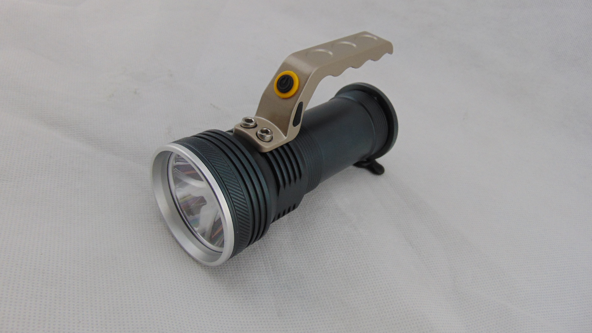 厂家直销手提灯矿灯强光手电筒远射充电大功率led手握电筒探照灯