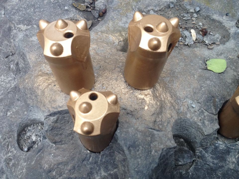 32-42 球齿钻头柱齿钎头批发