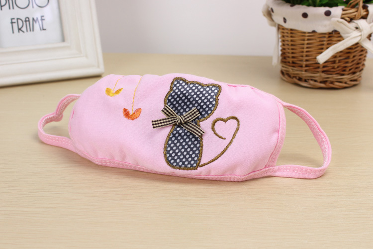 【卡通新款口罩 可爱猫咪爱心绣花纯棉口罩 女生卡通刺绣防尘口罩】