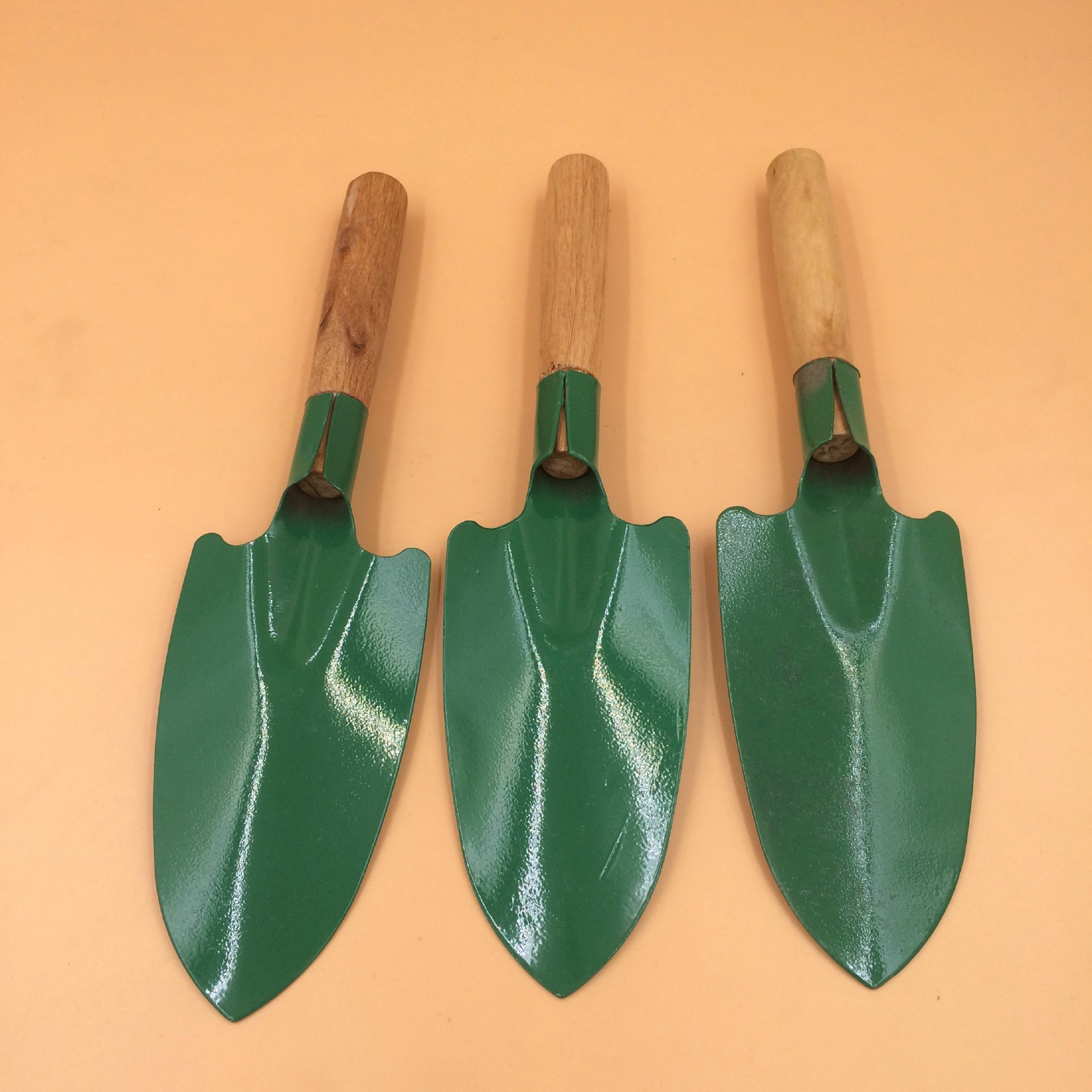 木柄大花铲 花锹 园艺大尖花铲 铁锹 小铲子 一元两元店热卖