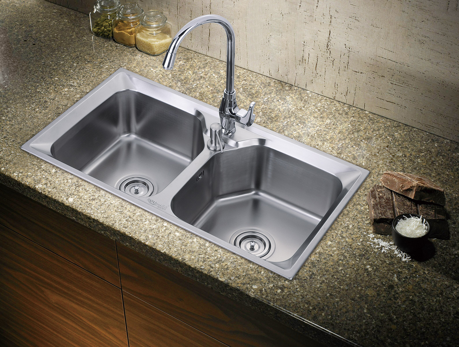 【精品推荐】rm-7742(斜边)豪华不锈钢水槽 双槽