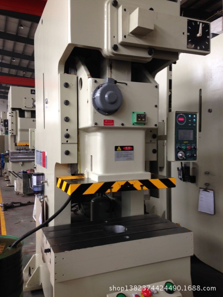 浙江玉环机床厂-60t110t80t自动气动数控冲床液压压力机冲压机