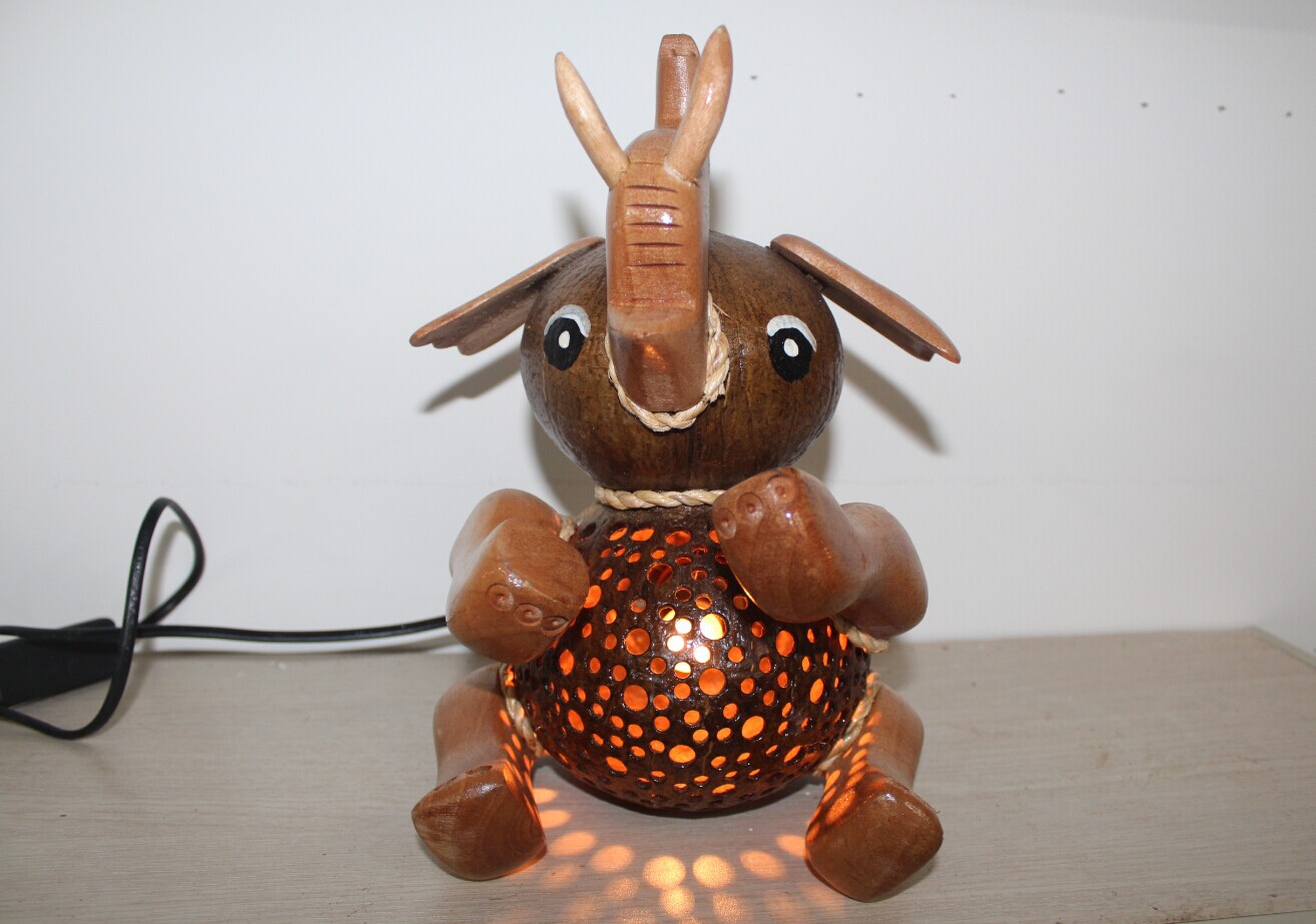 泰国特色手工工艺椰子壳吉祥坐象家居床头摆饰台灯