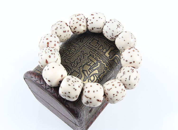 0鳄鱼果佛珠手串手链