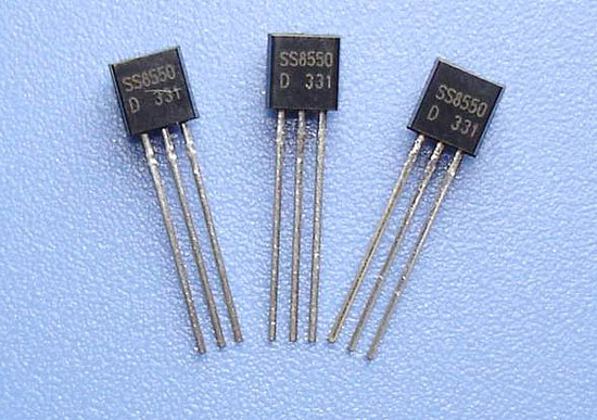 插件三极管ss8550 to-92