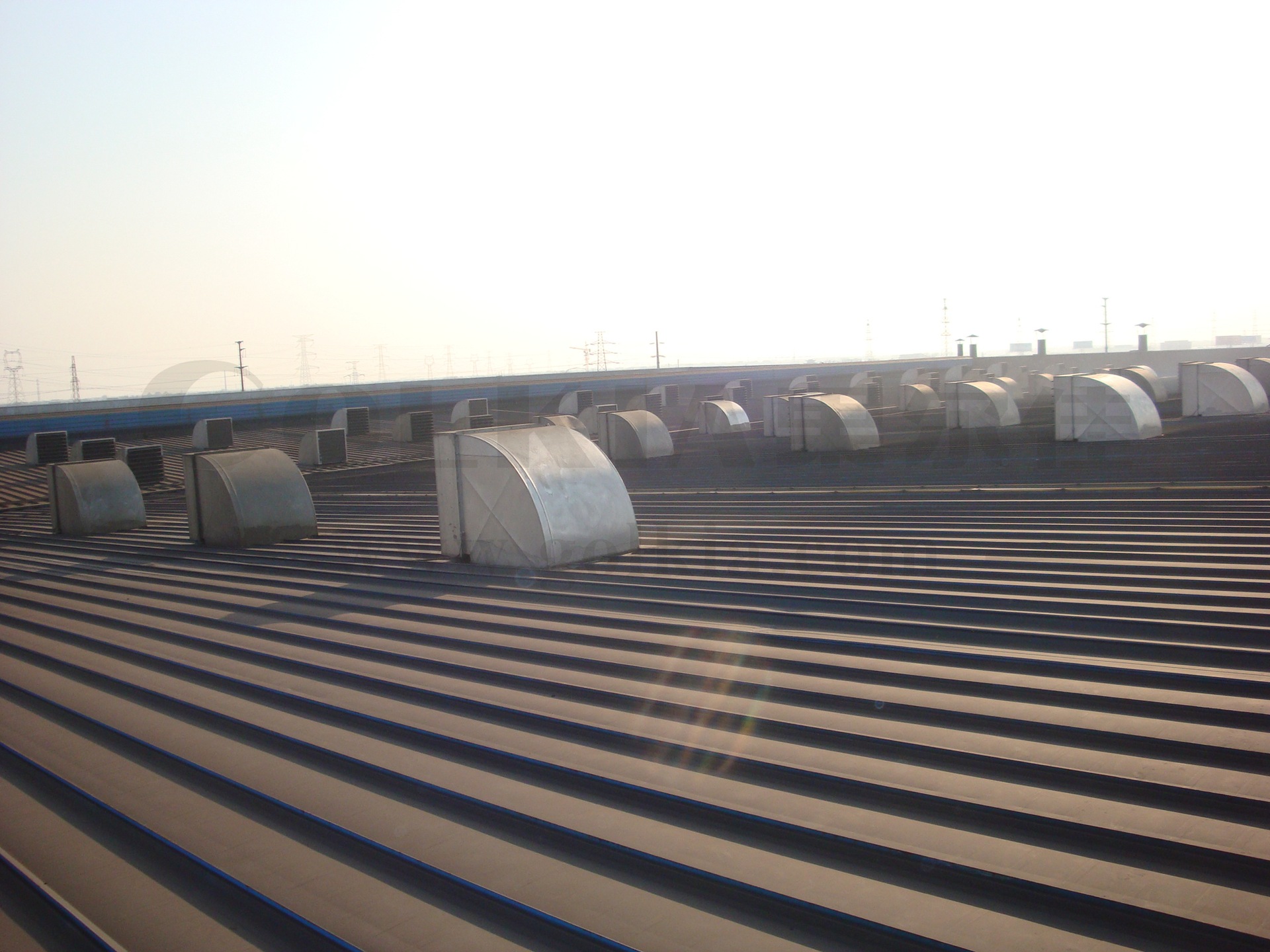 金属屋面防水-伸出屋面管道-施工前-大图270