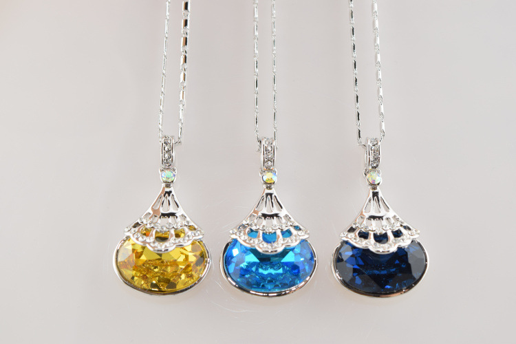 七叶草饰品 欧美时尚长款衣饰毛衣链 正品奥地利水晶锁骨项链代理