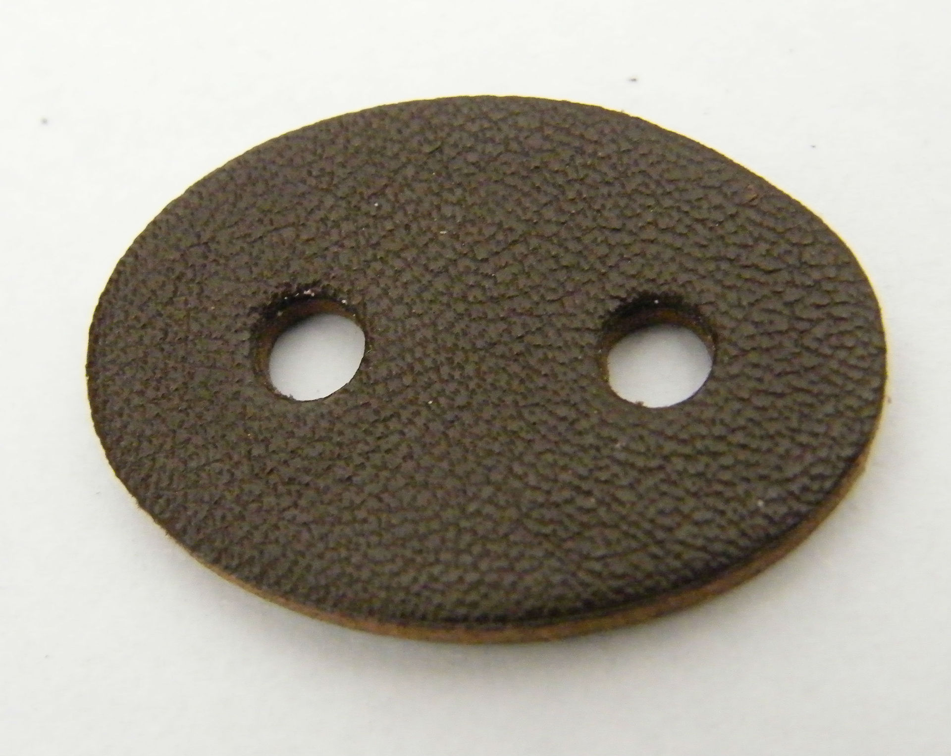 供应双面两孔绳扣猪皮扣皮纽扣