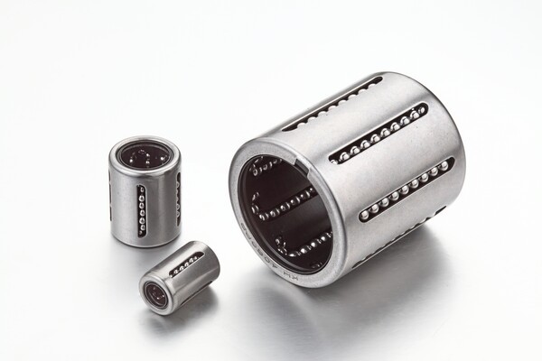 厂家大量供应优质直线轴承