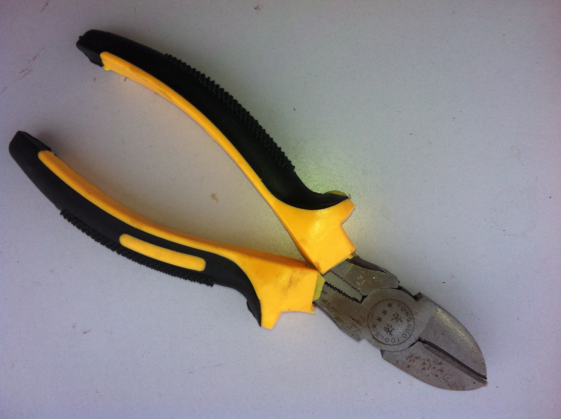 钢丝钳 老虎钳子 专业供应 价格低廉