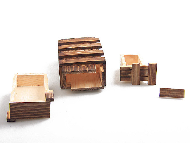 行业市场 玩具 成人木制古典益智三开大号魔盒  产品名称:三开大魔盒