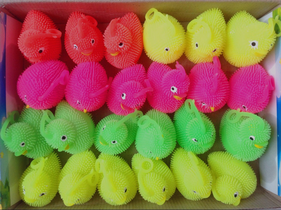 跑江湖新奇特水感应闪光小八角杯子创意发光杯子酒吧杯可乐杯批发