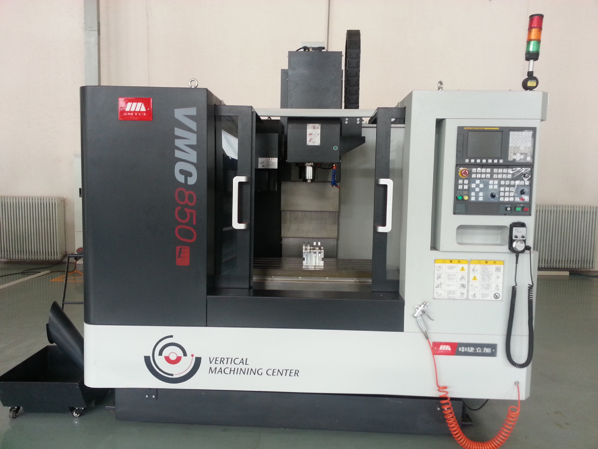 供应沈阳中捷(沈阳机床集团)vmc850e(经济型)立式加工中心