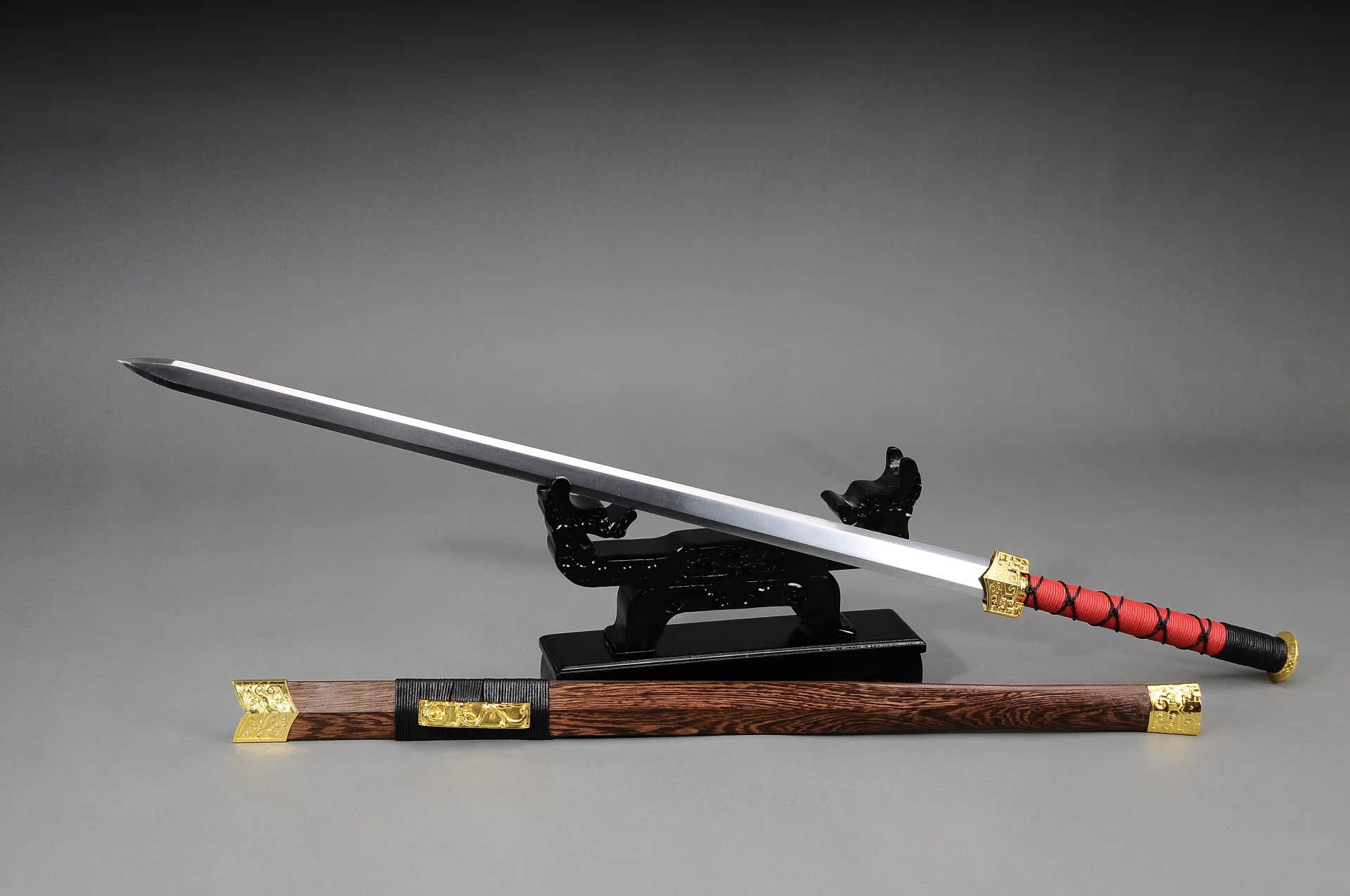 龙泉宝剑精品六面汉剑高锰钢镇宅辟邪剑汉剑硬剑(黄金装)未开刃