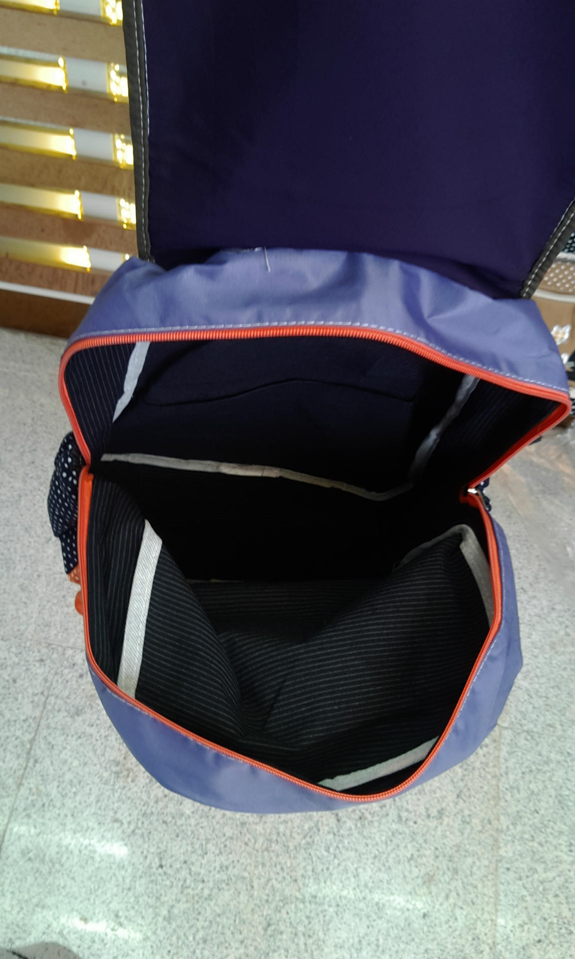 180-5时尚圆点多色休闲帆布背包包盖式双肩拉链背包学生书包背包