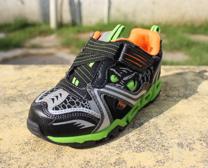 儿童高帮鞋子配什么裤子好看 外贸原单高帮儿童运动鞋(已更新)-第2张图片-潮百科 儿童高帮鞋子配什么裤子好看 外贸原单高帮儿童运动鞋(已更新)-第2张图片-潮百科