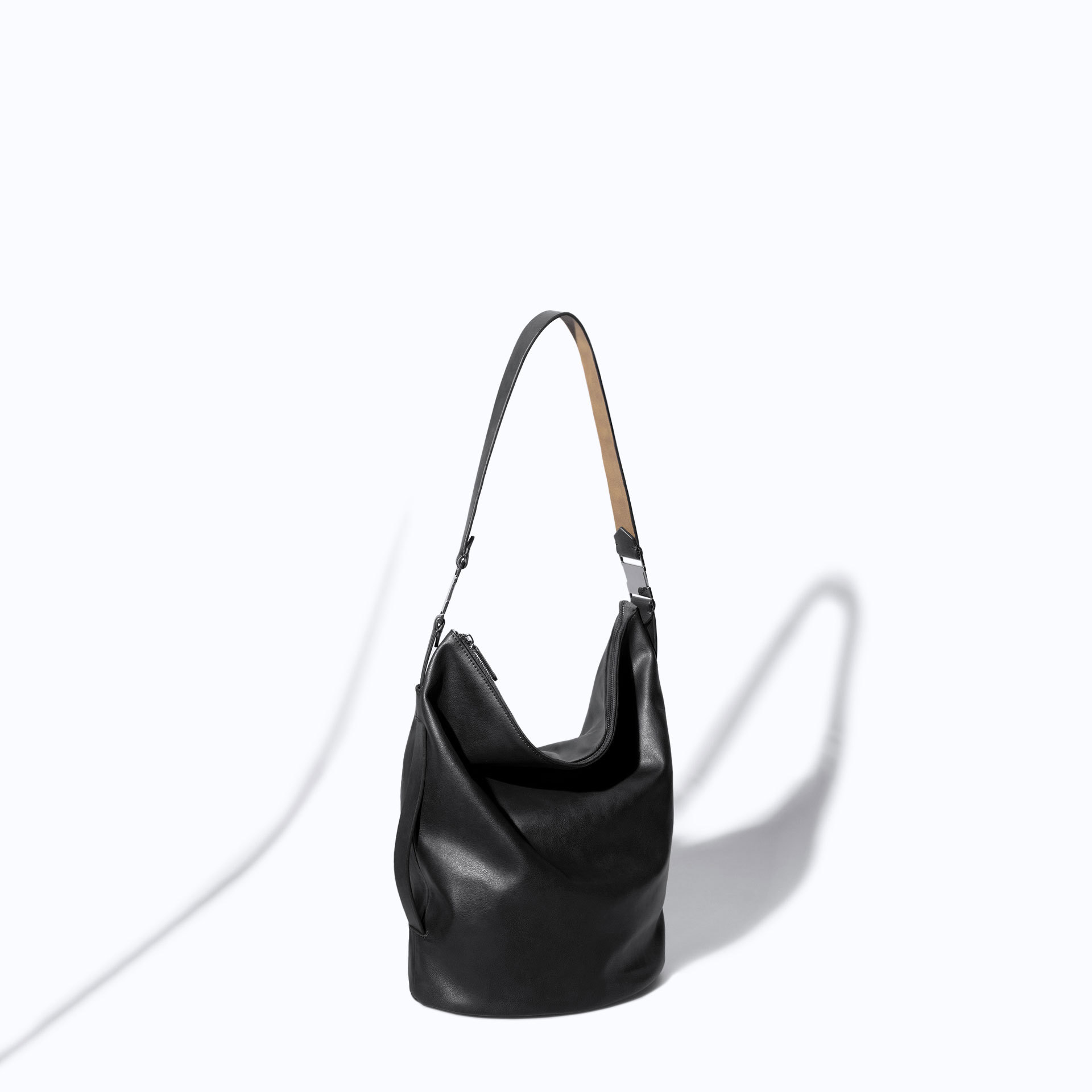 zara新款单肩包水桶包拉链大号斜跨欧美气质纯色4503