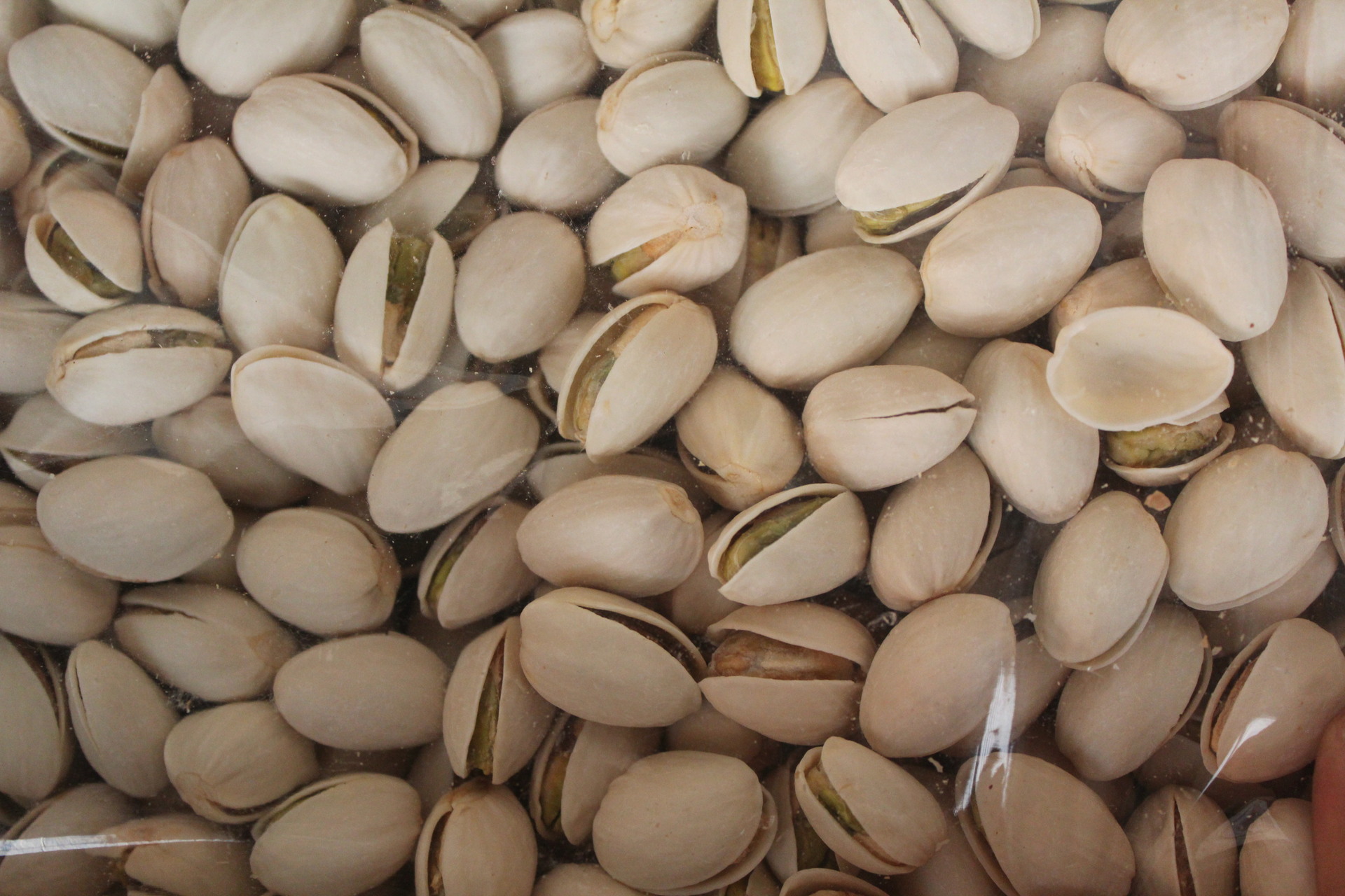 特饱满盐焗美国白色开心果散装 大果 自然开口休闲零食 年货干果