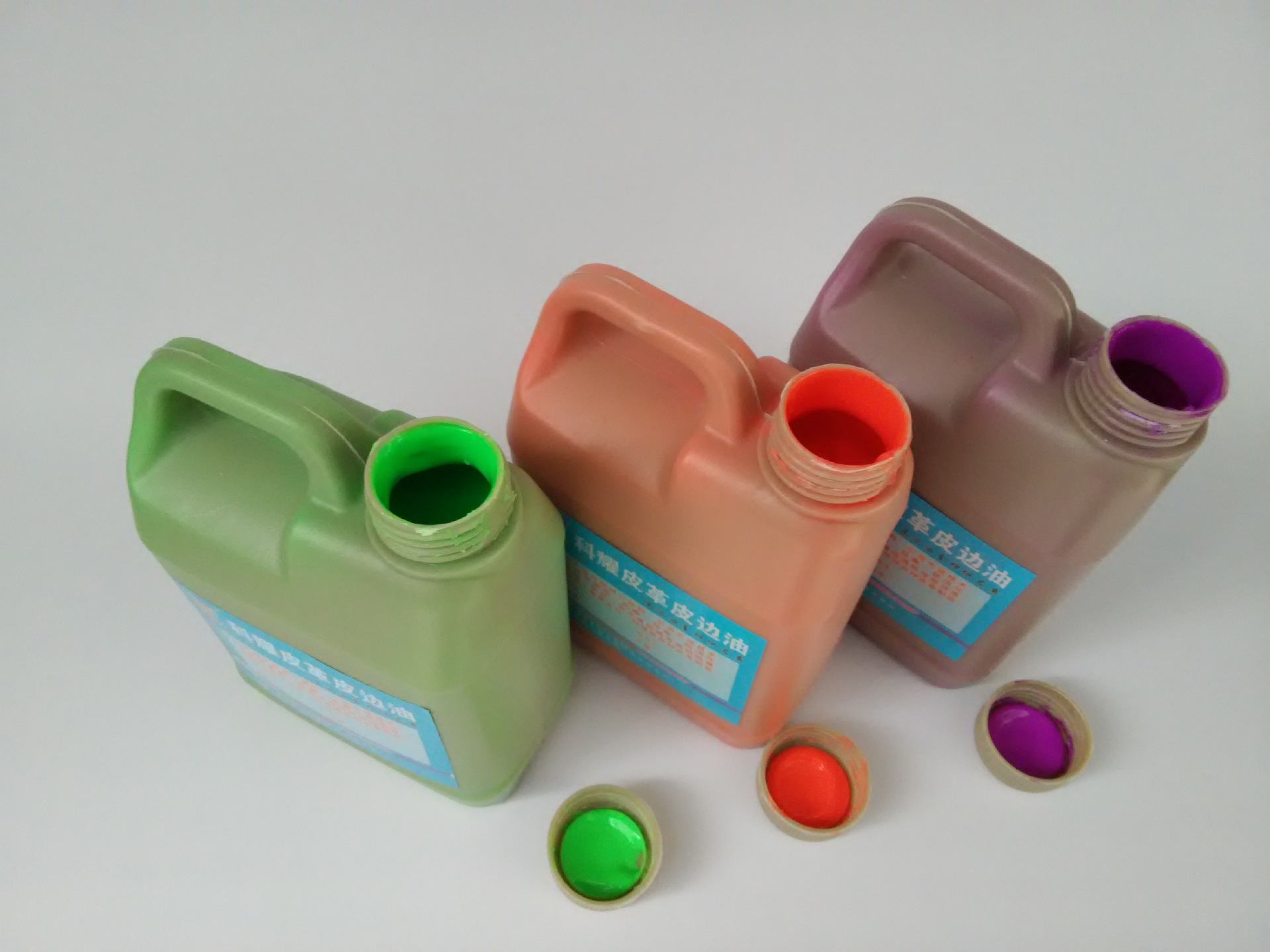 批发快干型箱包专用皮边油 潮湿季节专用皮边油