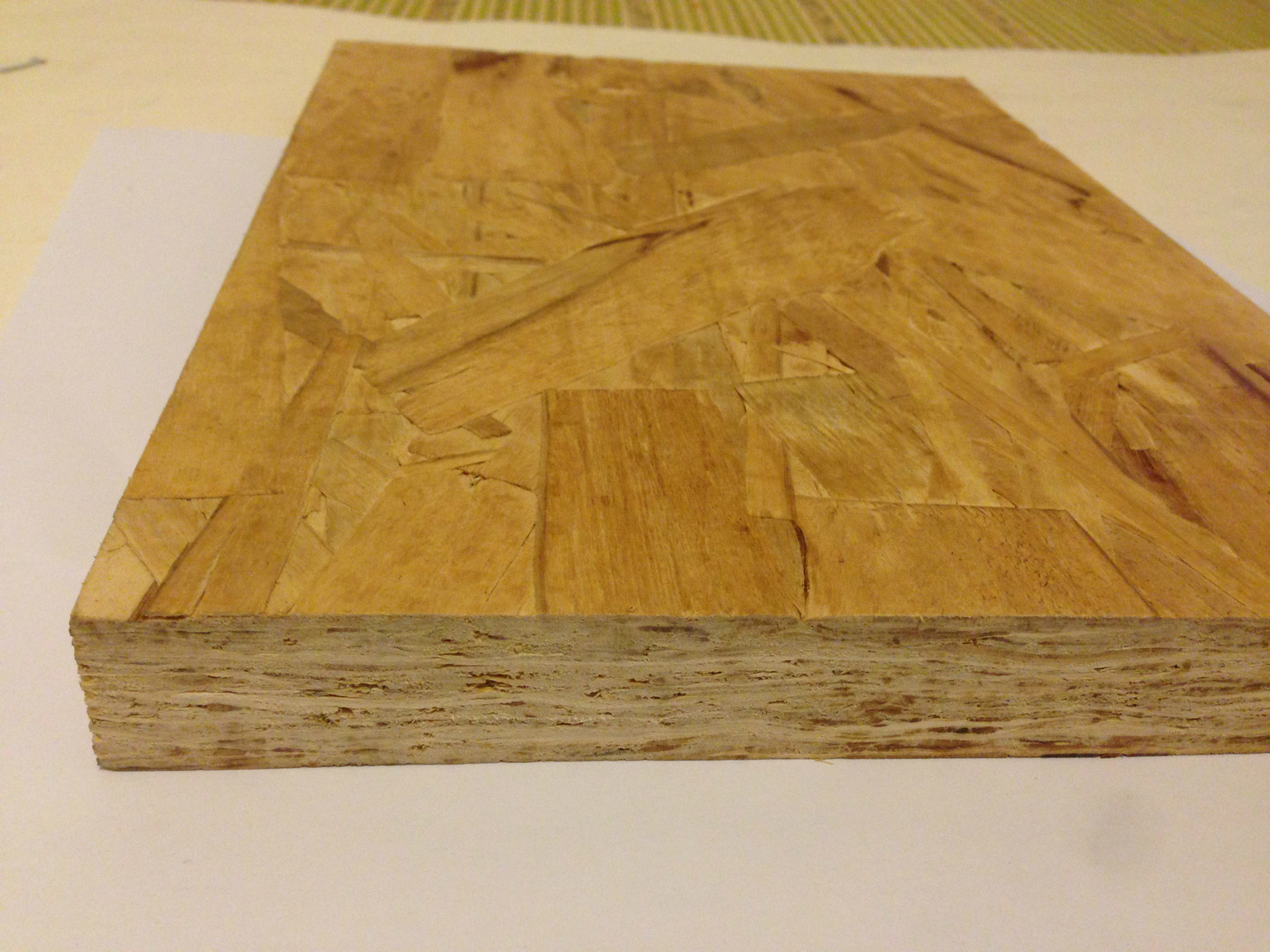 供应 三聚氰胺贴面实木纹刨花板 环保 高档家具用板 饰面板