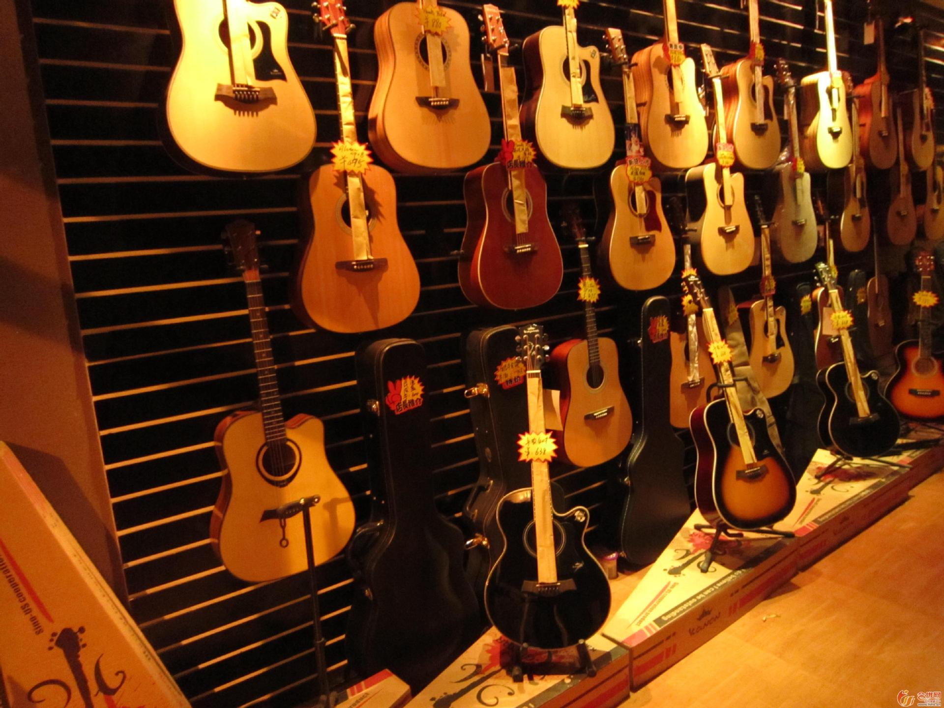 槽板吉他短挂钩 吉他展示架 琴行装修优选