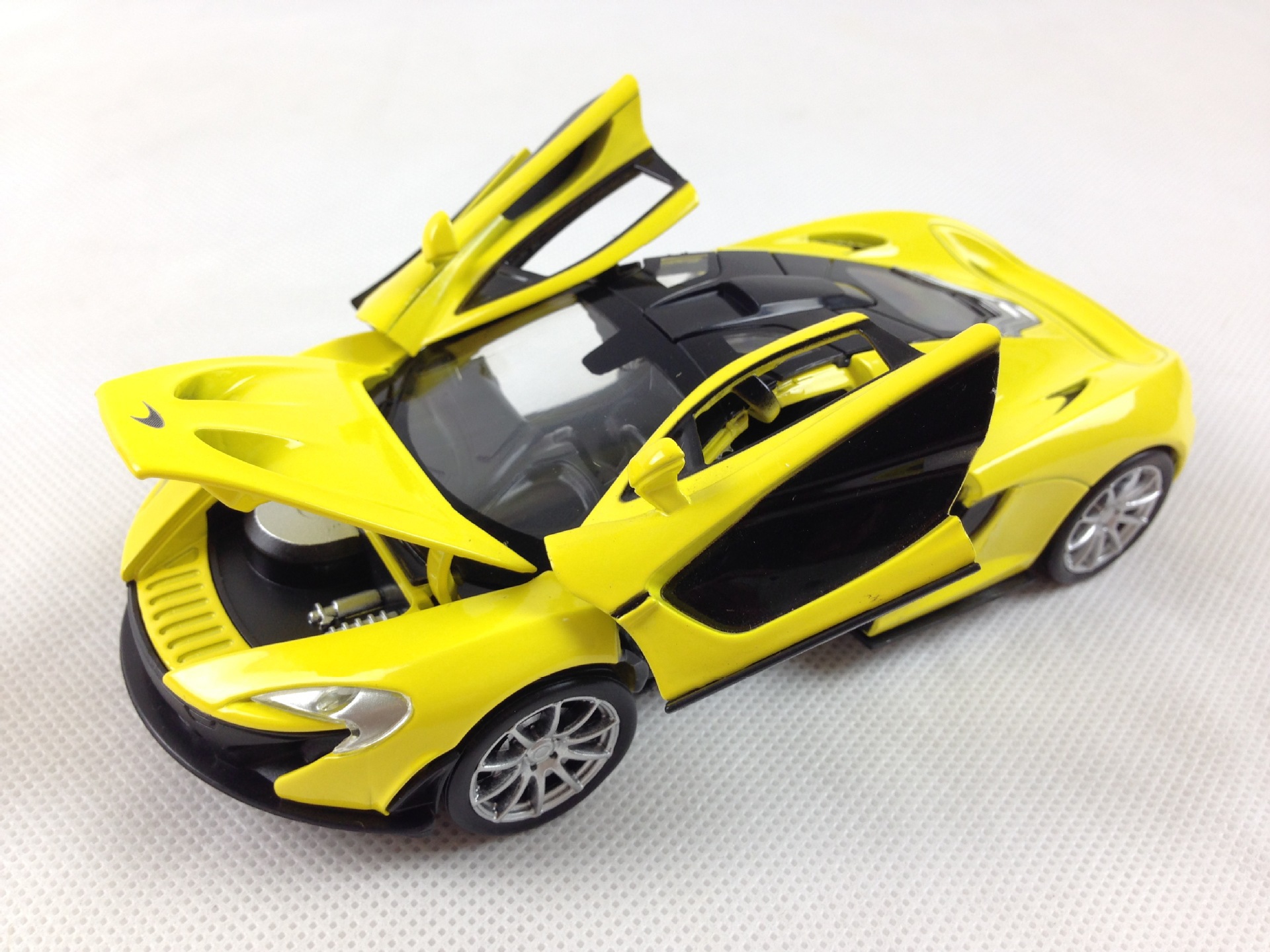 嘉业1:32 迈凯轮p1 跑车 合金汽车模型儿童玩具玩具 声光回力