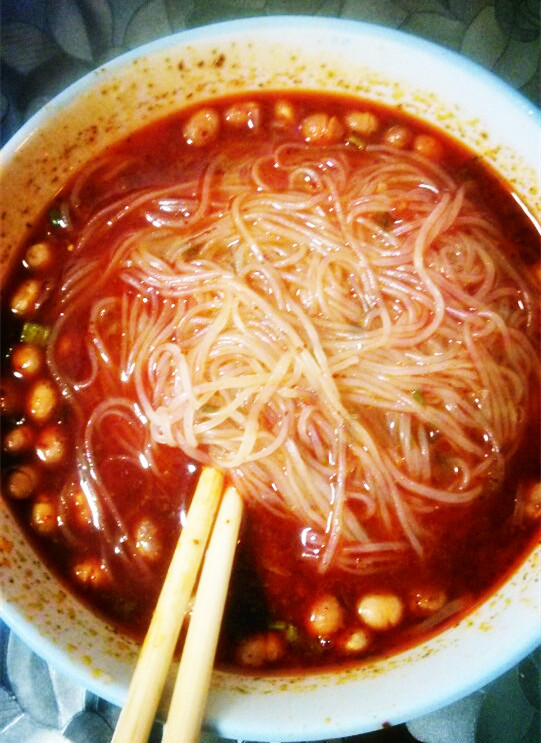 麻辣烫方便粉丝袋装108g 粉丝 厂家授权 正品保障_方便米粉_微商圈