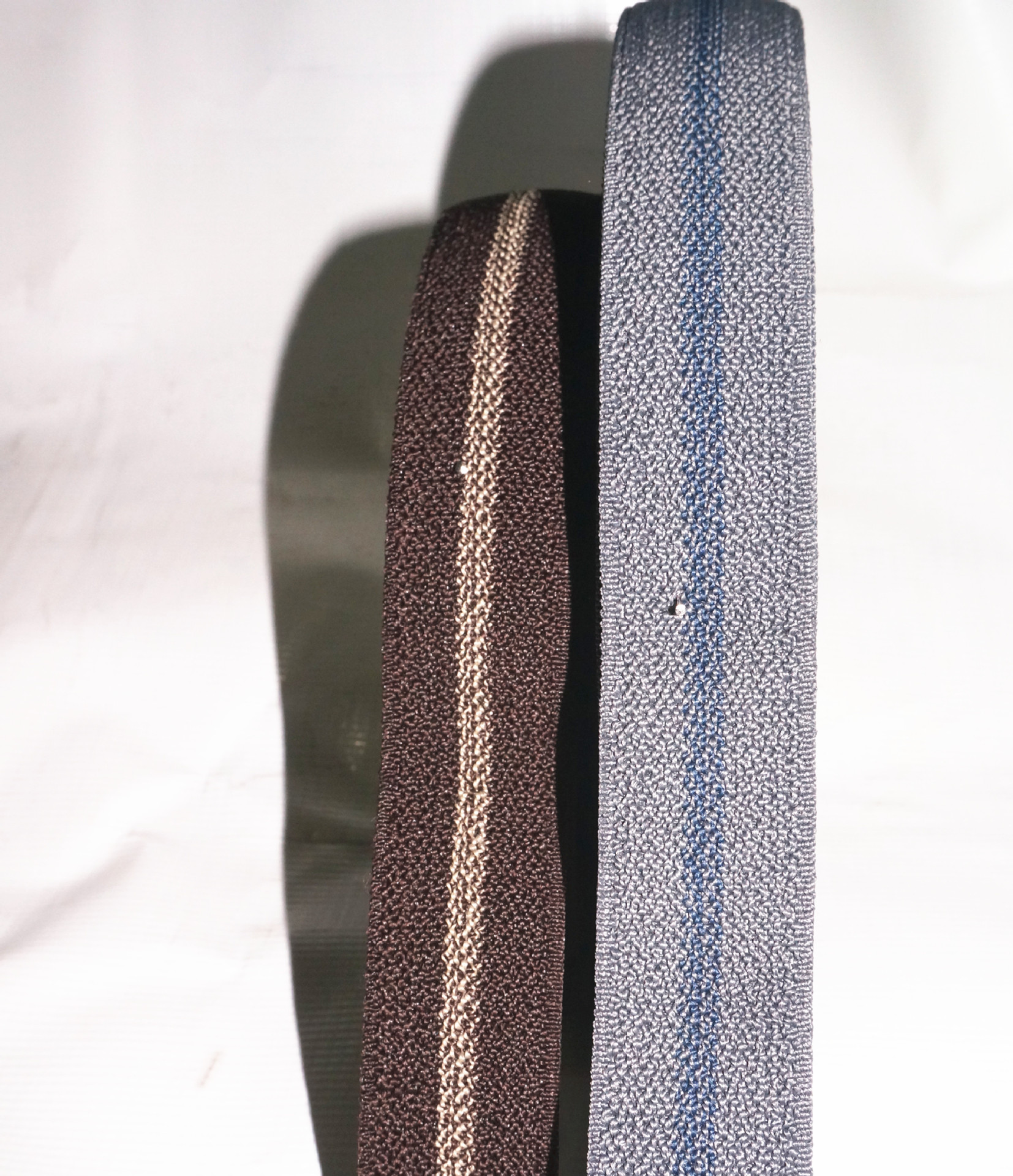 供应新兴成带业织带 33mm间色橡筋