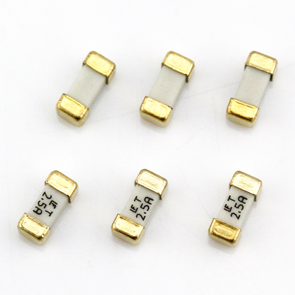 贴片保险丝 保险丝1808 代理力特045202.5mrl 2.5a 125v正品货源