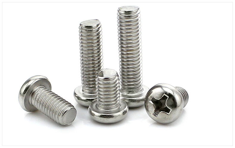 不锈钢圆头螺丝钉m2.5*3/gb818