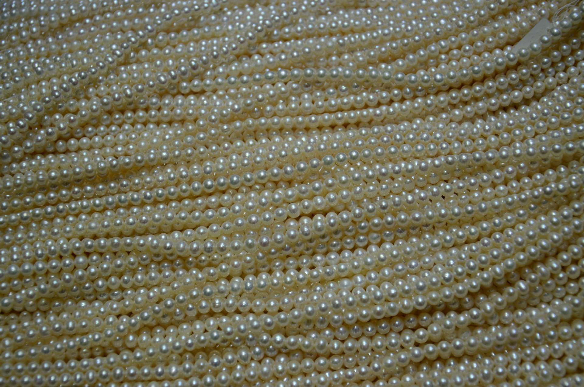 批发采购项饰-源头直销天然珍珠6-7mm近圆微暇龙眼珠项链半成品批发批