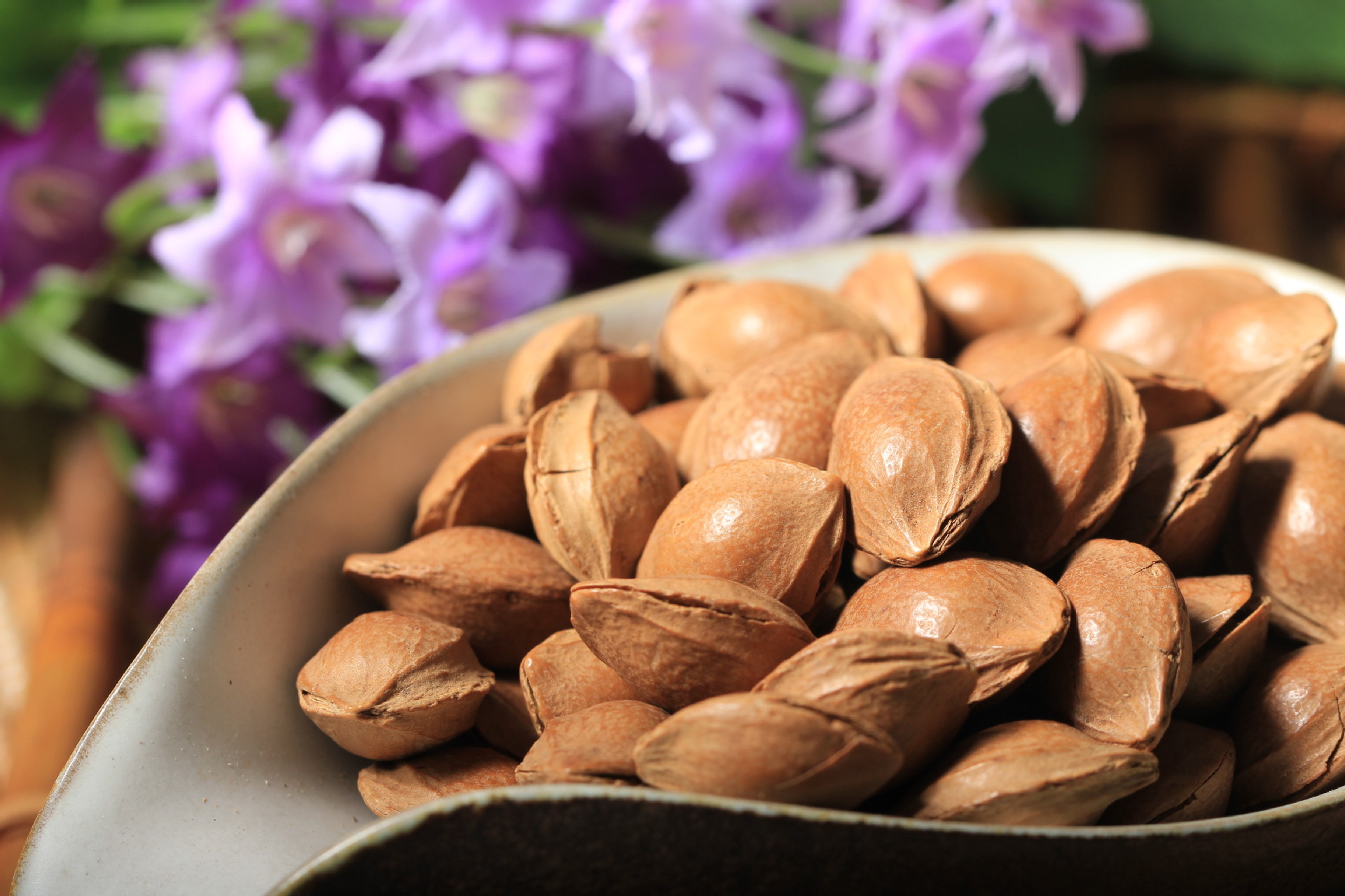 天目茂林新疆特产开口手剥小银杏带壳 小白杏零食坚果 80g袋装