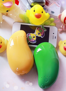 专业生产移动电源液态锂离子电芯 白色 绿色 橙色芒果充电宝