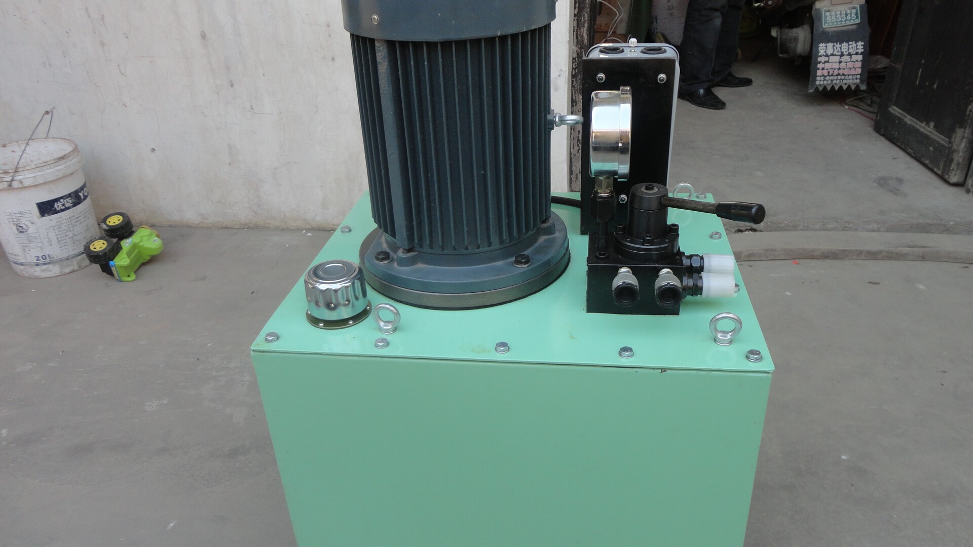 供应zb系列超高压电动油泵.压力63mpa.3kw4kw5.5kw7.5kw