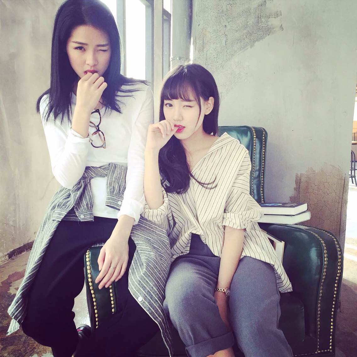 2015初秋新款女款衬衣 竖条纹宽松休闲衬衫33721