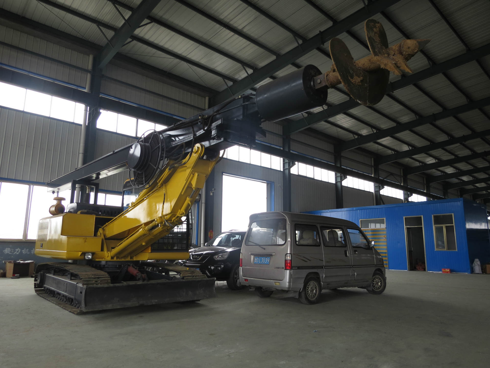 360履带式小型旋挖钻机 油耗省 打桩快 质量售后有保证