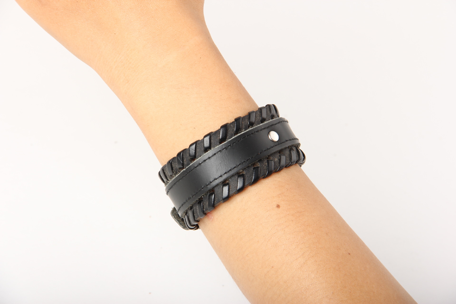 多丽觅芳 朋克腕带手环非主流手链 时尚男式皮手镯潮手链韩版情侣