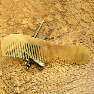 正品高档牛角梳子 纯天然优质牛角梳 非洲黄牛保健梳子