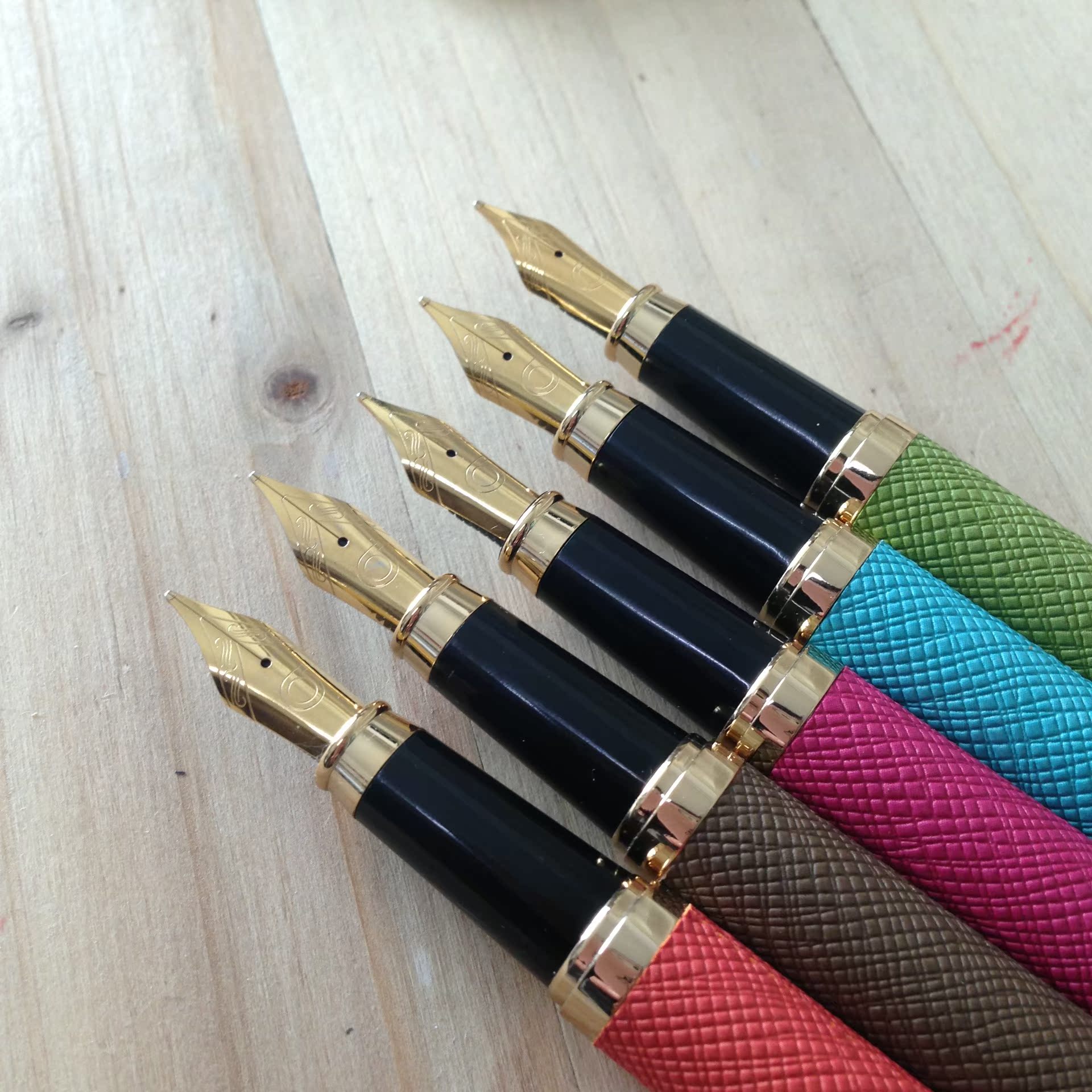 晨光afpw5702包皮钢笔 时尚日韩风 高档 签字笔希格玛时尚包皮